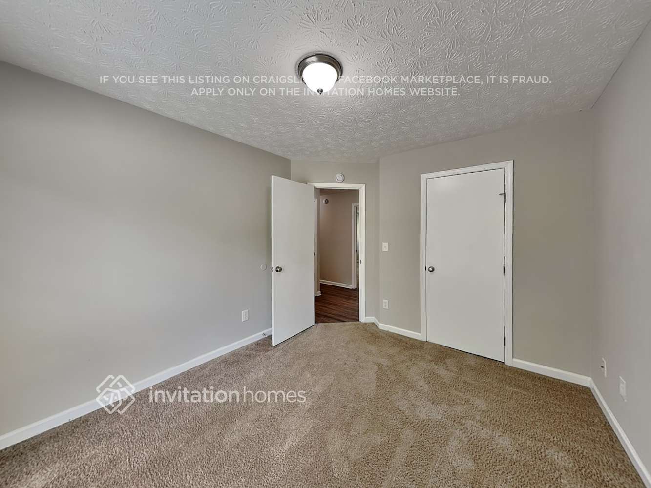 Building Photo - 7032 N Shore Dr