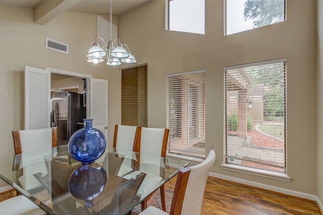 Building Photo - 6614 Winkleman Rd