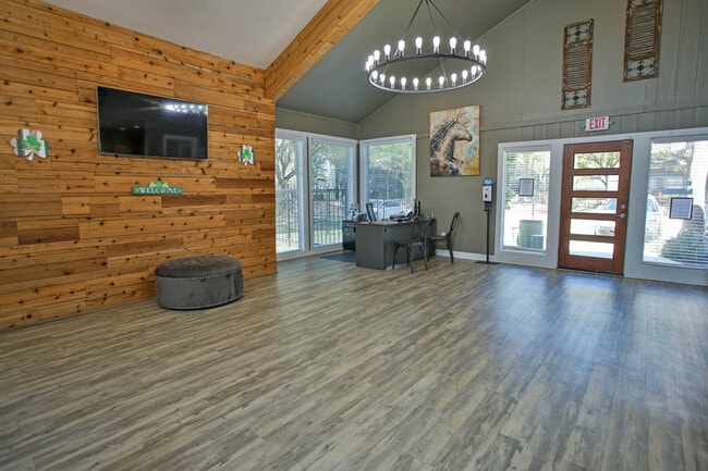 Building Photo - Casa Paz