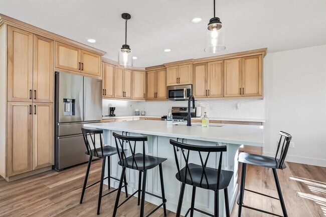 Building Photo - 2673 W Tango Creek Dr