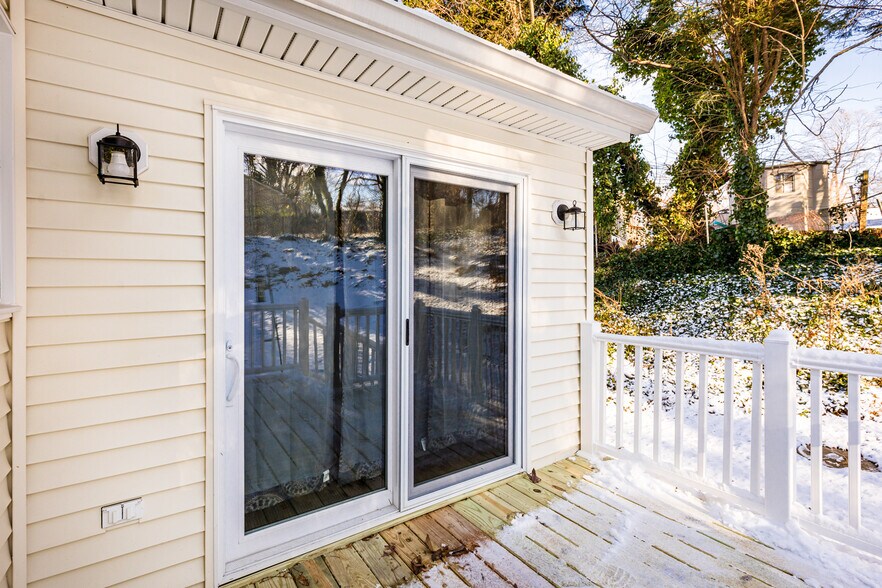 Building Photo - 6571 11th St