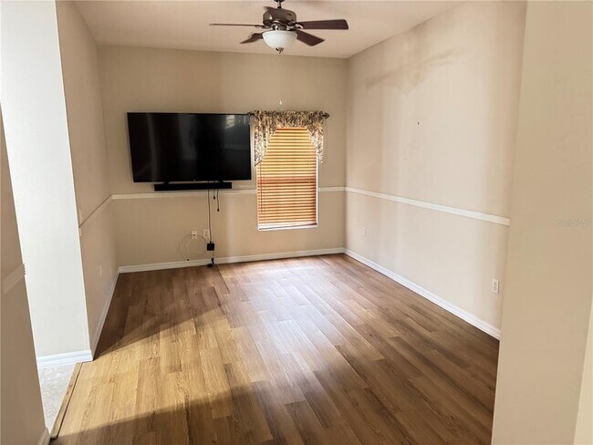 Building Photo - 275 Rock Springs Dr