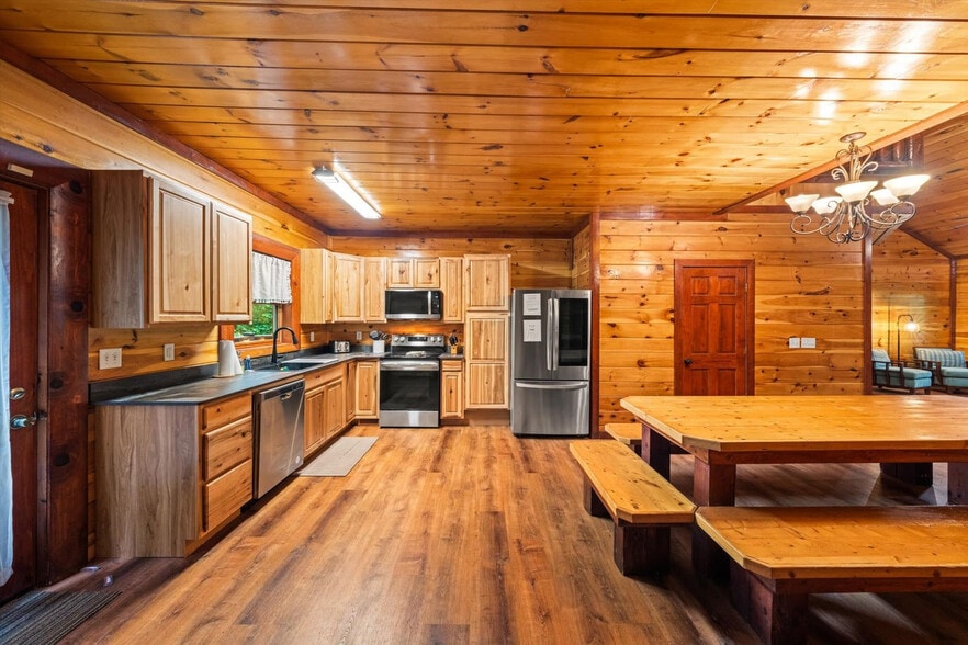 Building Photo - 217 Amet Way