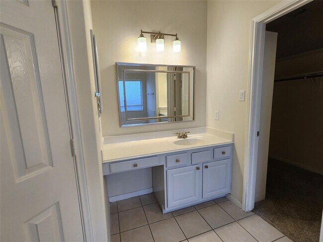 Building Photo - 11404 Tidenhaven Ct