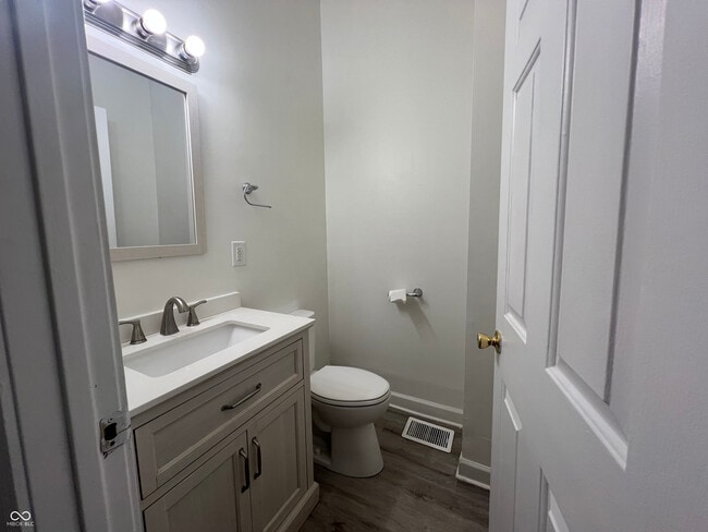 Building Photo - 1223 Union St