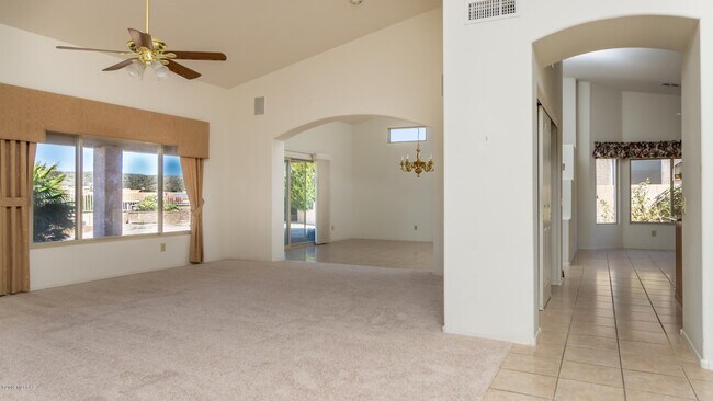 Building Photo - 38006 S Desert Highland Dr