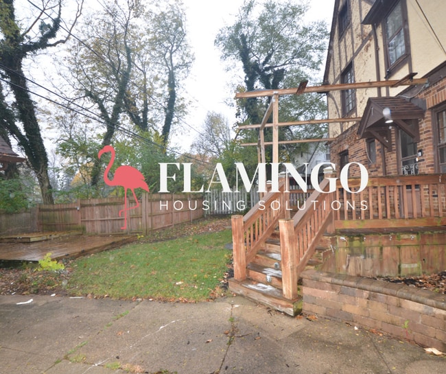 Building Photo - 424 Brookside Dr