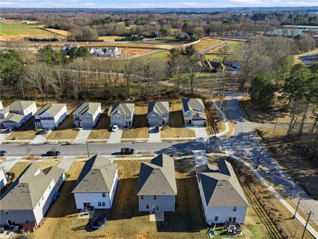 Building Photo - 21 Golden Eagle Pkwy