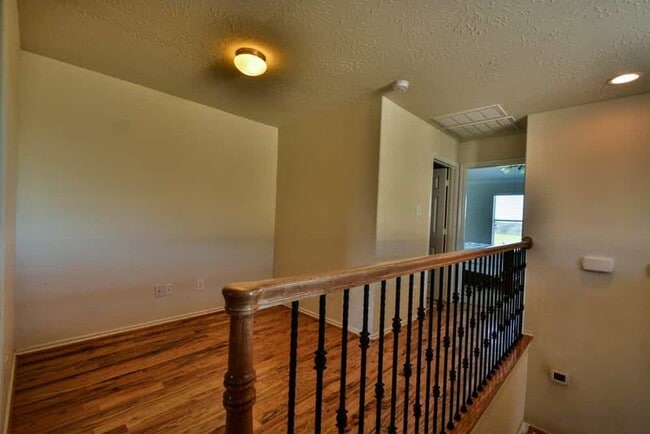 Building Photo - 3205 Victorian Manor Ln