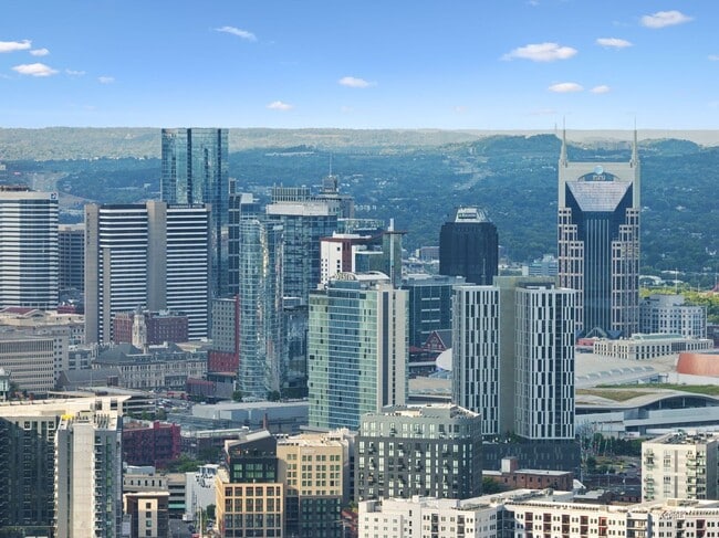 Building Photo - Experience elevated living in this beautifully crafted brick residence located in the heart of Ed...