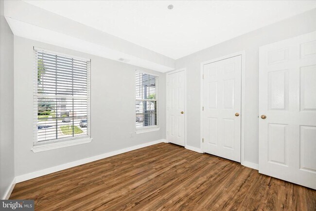 Building Photo - 615 Himes Ave