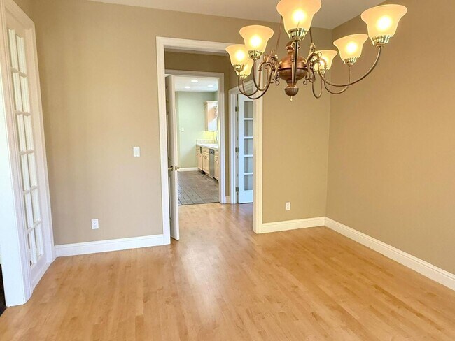 Building Photo - NEW PRICE ! Westside Alamo Custom Estate W...
