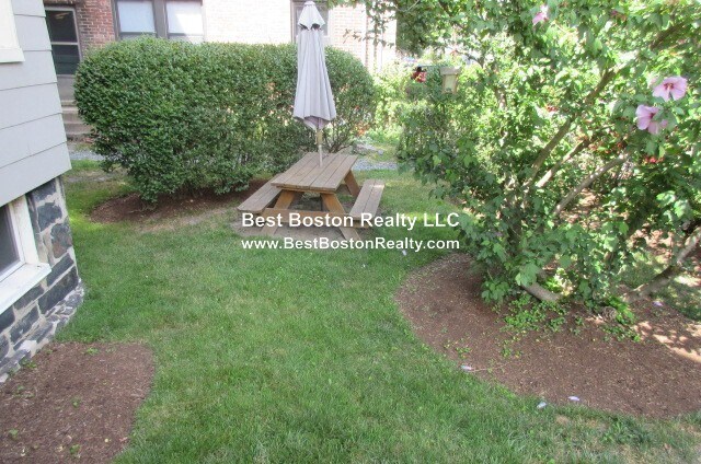 Building Photo - 63 Dana St