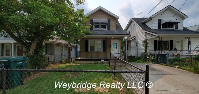 Building Photo - Spacious 3+ Bedroom Home in East Price Hill – Finished Basement & Large Backyard!