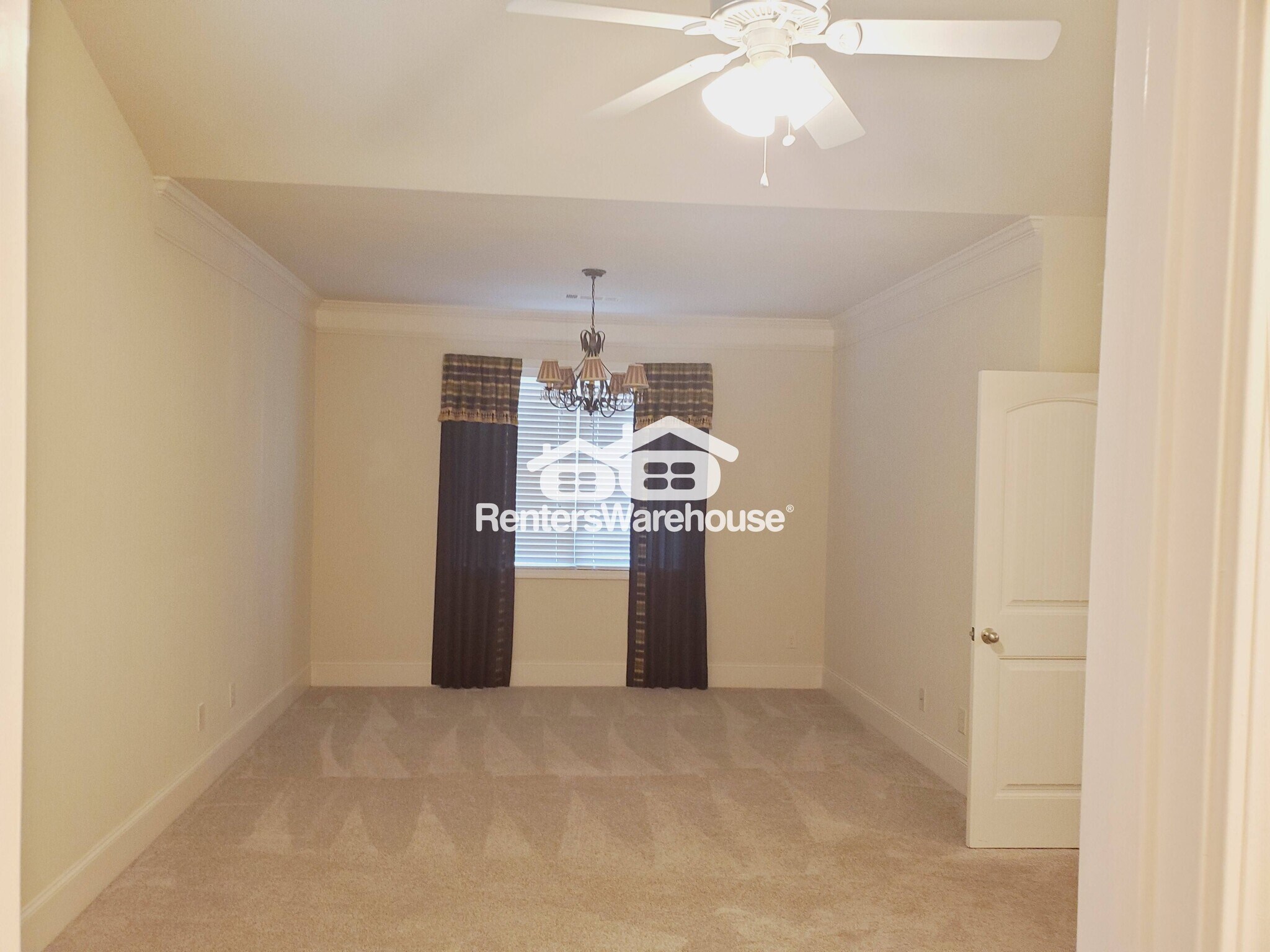 Building Photo - 4865 Roseman Trail