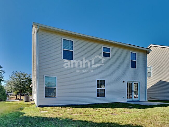 Building Photo - 6 Briarcliff Way