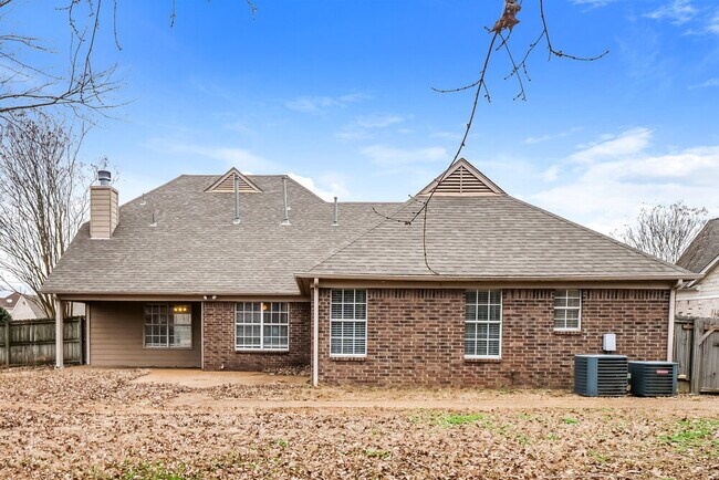 Building Photo - 1171 Stable Run Dr