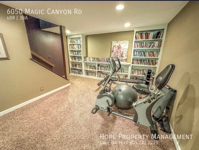 Building Photo - 6050 Magic Canyon Rd
