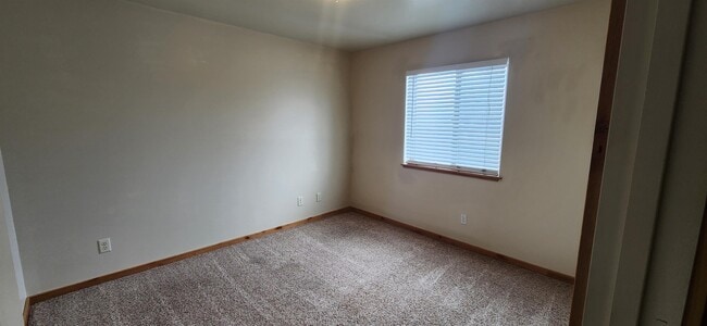 Building Photo - 81 10th St