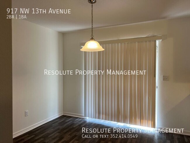Building Photo - Newly Remodeled 2/1 - NW Ocala