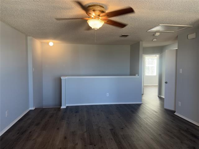 Building Photo - 1744 Hickory Creek Ln