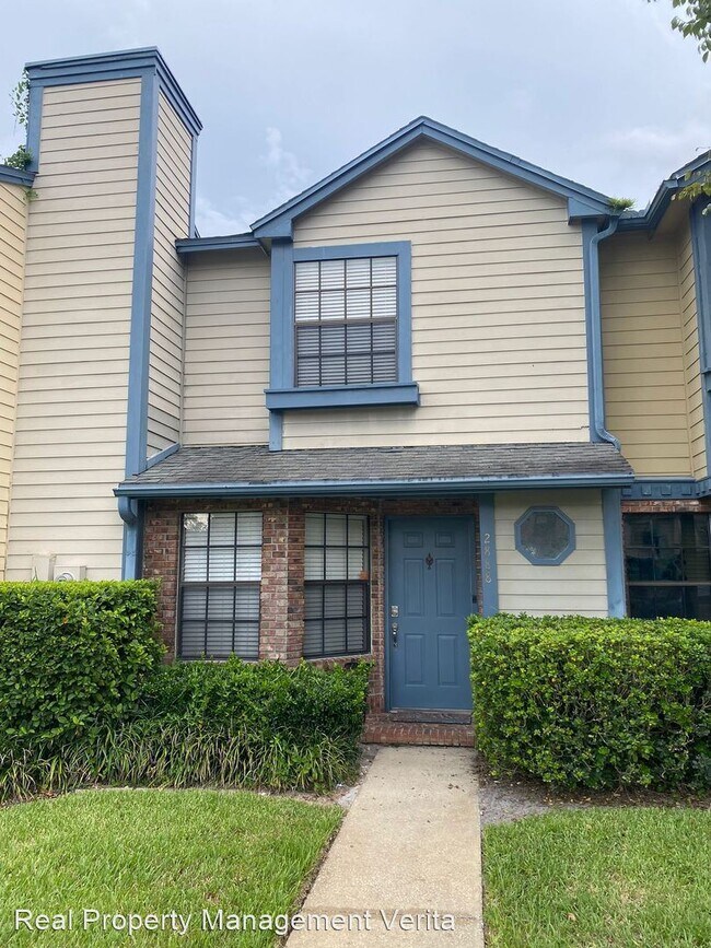 Primary Photo - 2 br, 2.5 bath House - 2888 Wareham Ct
