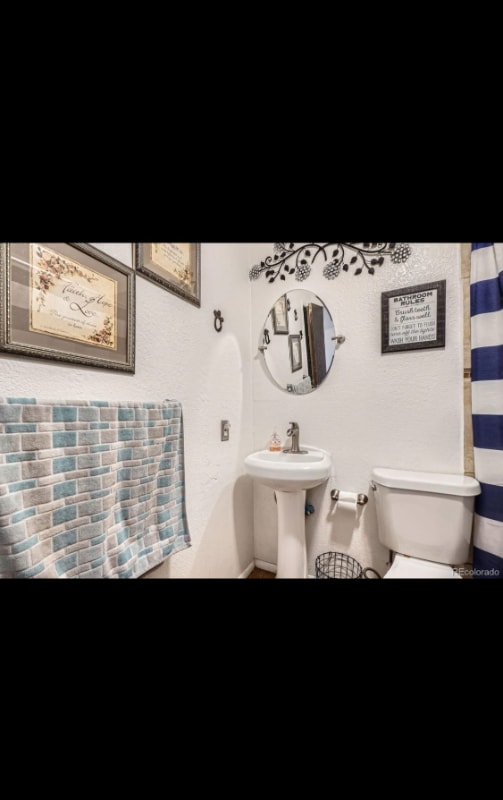 Building Photo - 1977 Altura Blvd