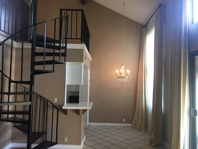 Building Photo - 8110 Manitoba St