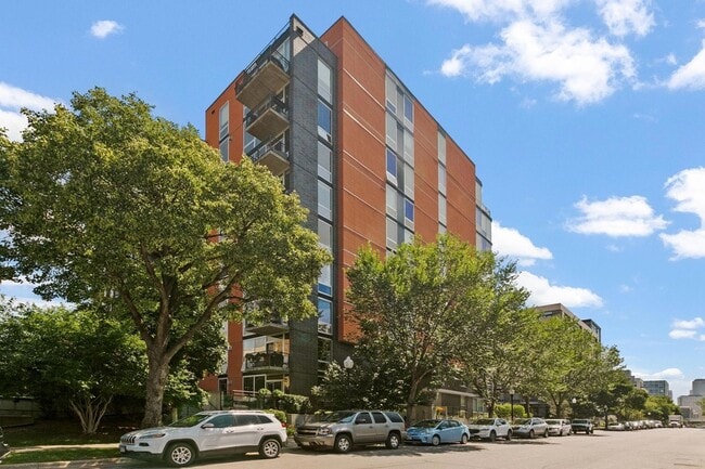 Building Photo - 730 N 4th St