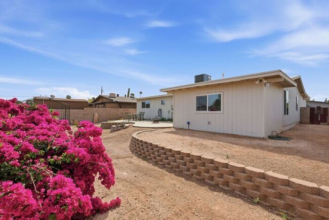 Building Photo - 3455 S Magda Ave