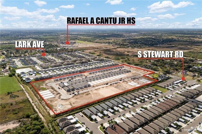 Building Photo - 5 W Harrison Ave