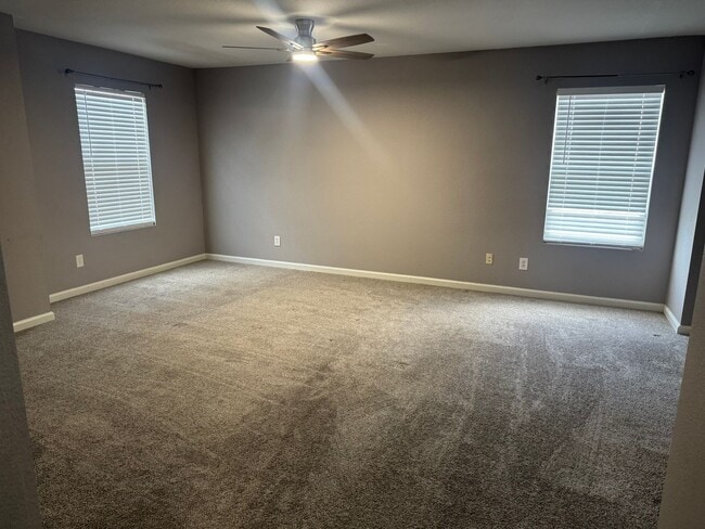 Building Photo - 245 Rambler Rose Ln