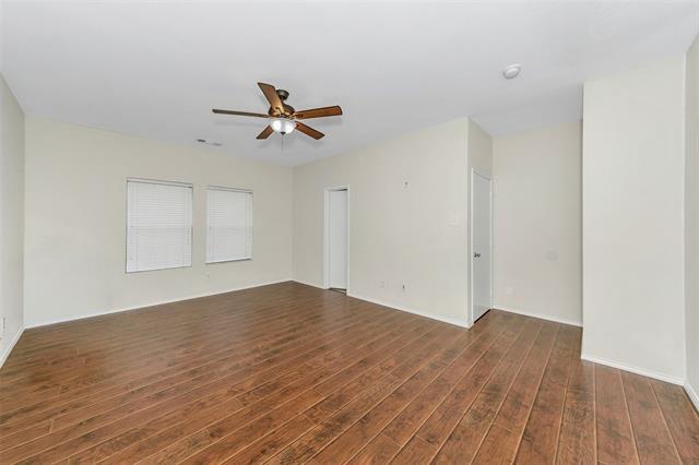 Building Photo - 1020 Breeders Cup Dr