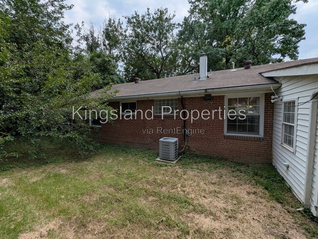Building Photo - 4101 Koeln Ave