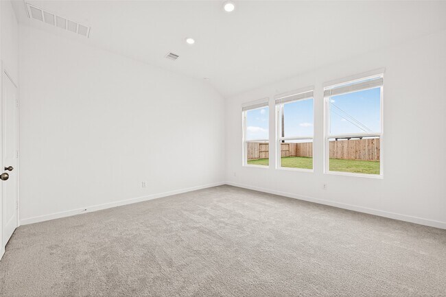 Building Photo - 31838 Blossom Ln