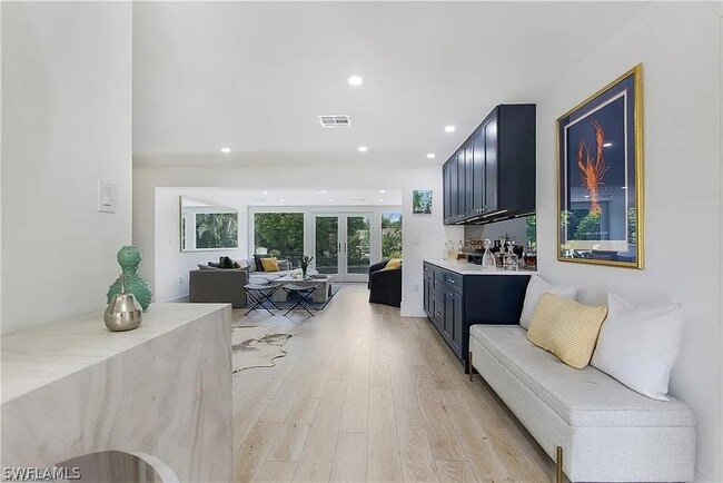 Building Photo - 1600 Curlew Ave