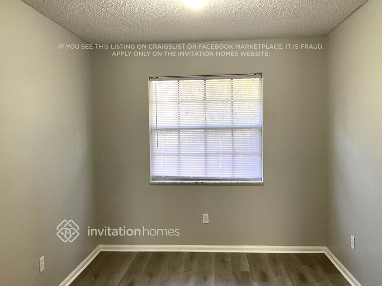Building Photo - 1173 Southport Ct