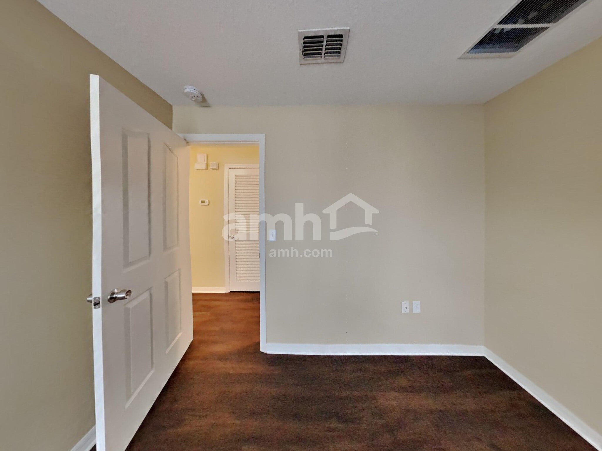 Building Photo - 9742 Simeon Dr