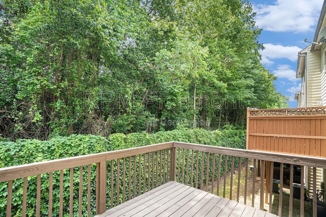 Building Photo - 2786 Birch Grove Ln SE