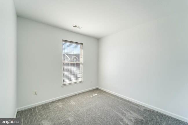 Building Photo - 15972 Canada Goose Loop