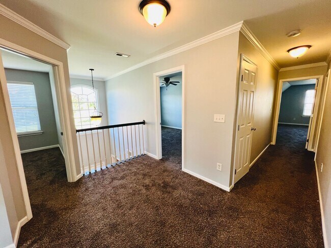 Building Photo - 4818 Summerside Dr