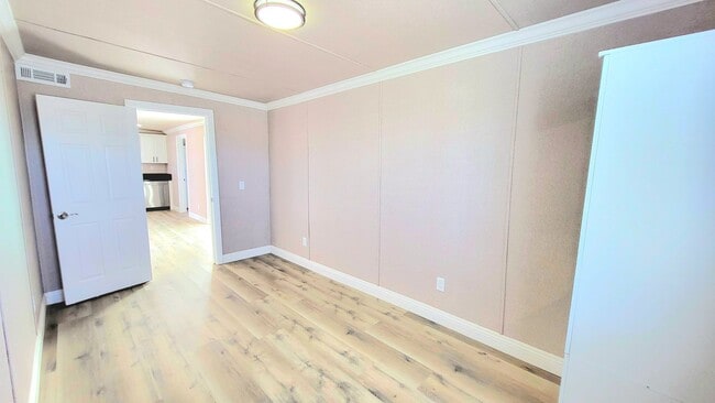 Building Photo - 1611 E Gamebird Rd