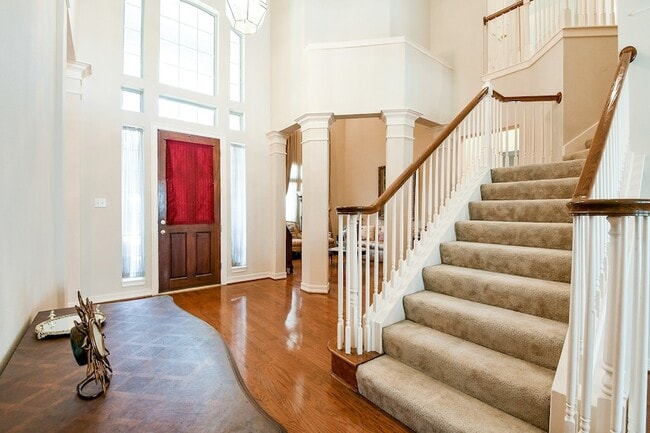 Building Photo - 3003 Grand Noble Cir