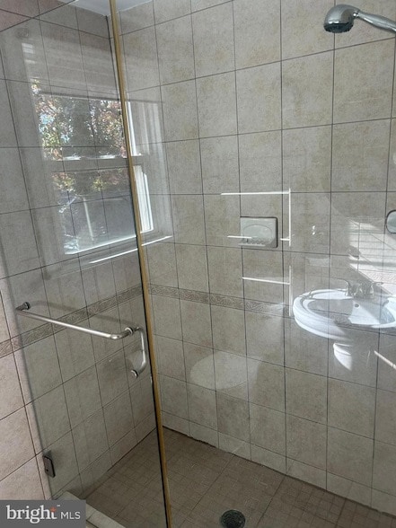 Building Photo - 3013 Nash Pl SE