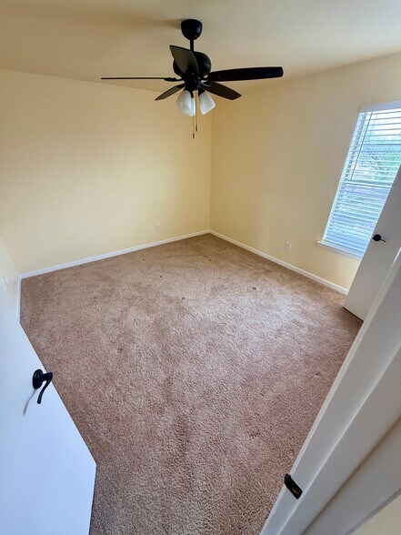 Building Photo - 108 Shannon Cir