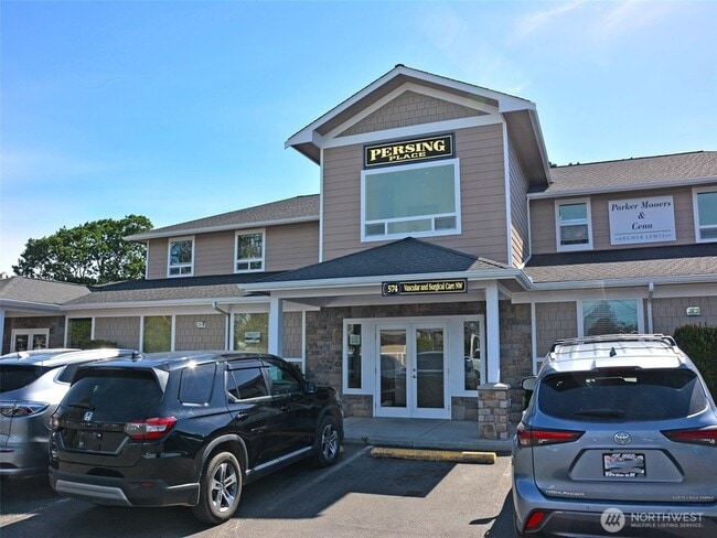 Building Photo - 576 N 5th Ave