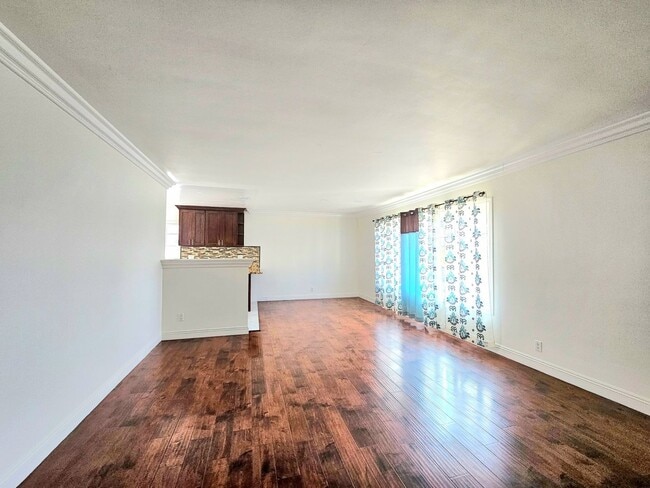 Building Photo - Beautiful Rental In Buena Park