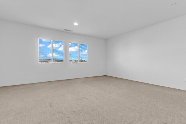 Building Photo - 4896 Stits Cir