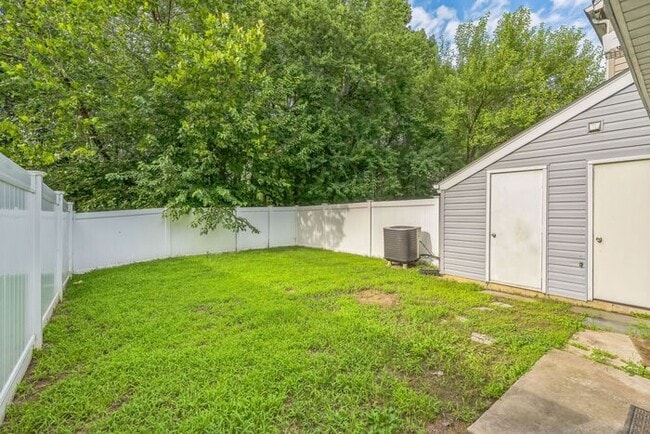 Building Photo - 4588 Grebe Pl
