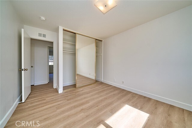 Building Photo - 27916 Alvarez Dr